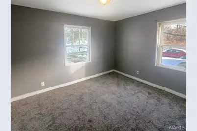 915 Maurice Avenue, Ferguson, MO 63135 - Photo 6