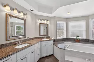 1839 Aston Way, Chesterfield, MO 63005 - Photo 70