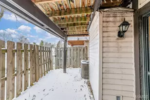 2317 Driftwood Pl, Maryland Heights, MO 63146 - Photo 38