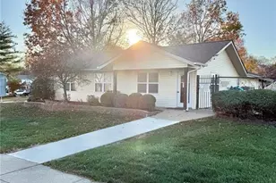 1625 Summergate Pkwy, Saint Peters, MO 63303 - Photo 18