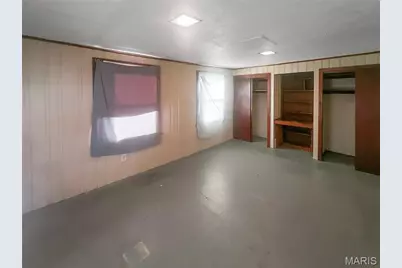 237 S Barat Avenue, Ferguson, MO 63135 - Photo 10