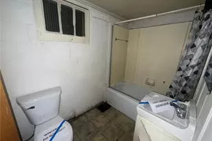 237 S Barat Ave, Ferguson, MO 63135 - Photo 12