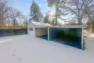 237 S Barat Ave, Ferguson, MO 63135 - Photo 16