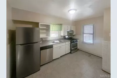 237 S Barat Avenue, Ferguson, MO 63135 - Photo 4