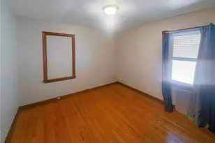 237 S Barat Ave, Ferguson, MO 63135 - Photo 8