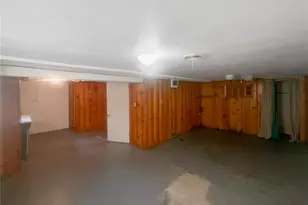 237 S Barat Ave, Ferguson, MO 63135 - Photo 14