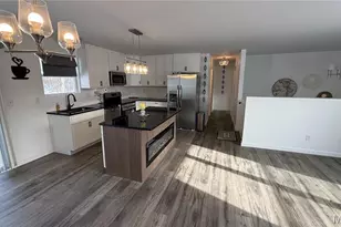 902 Forest Ave, Valley Park, MO 63088 - Photo 2