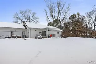 393 Martin Field Ct, Villa Ridge, MO 63089 - Photo 8