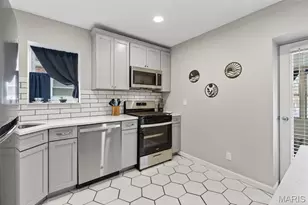 4153 Loughborough Ave, Saint Louis, MO 63116 - Photo 8
