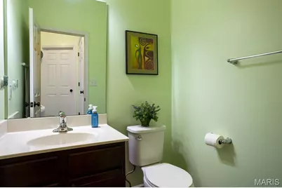 10940 Clydesdale Manors Court, Saint Louis, MO 63123 - Photo 8