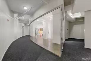 915 Olive St, Saint Louis, MO 63101 - Photo 18