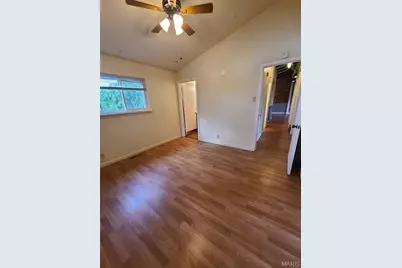 4947 Ringer Road, Mehlville, MO 63129 - Photo 6