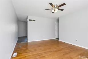 12373 Santa Maria Dr, Saint Louis, MO 63138 - Photo 4