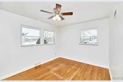 4650 Venarde Drive, Saint Louis, MO 63128 - Photo 26