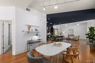 4449 Olive St, Saint Louis, MO 63108 - Photo 8