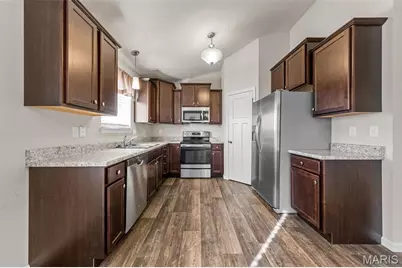 325 Spring Valley Drive, Winfield, MO 63389 - Photo 8