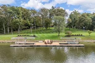 9 Woodview Dr, Lake Saint Louis, MO 63367 - Photo 12