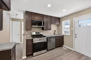 1150 Bosworth Dr, Saint Louis, MO 63137 - Photo 12