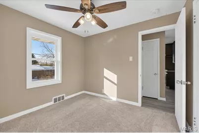 1150 Bosworth Drive, Saint Louis, MO 63137 - Photo 20