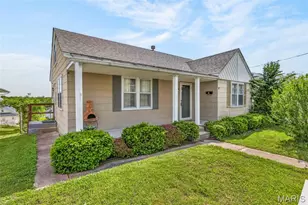 930 Ridgeway St, Saint Genevieve, MO 63670 - Photo 2