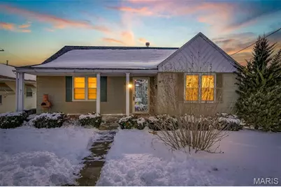 930 Ridgeway Street, Saint Genevieve, MO 63670 - Photo 1