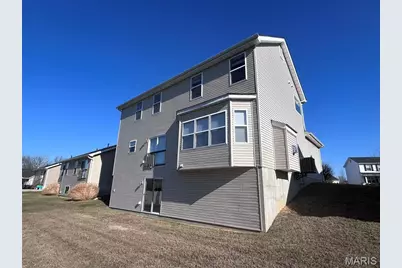 105 Wabash Spur Drive, O'Fallon, MO 63366 - Photo 4