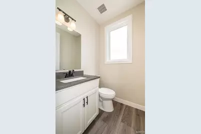 1347 W Gateway Heights W, Richmond Heights, MO 63144 - Photo 28