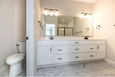 1347 W Gateway Heights W, Richmond Heights, MO 63144 - Photo 24