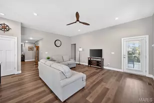 315 Creek Stone Dr, Lake Saint Louis, MO 63367 - Photo 10