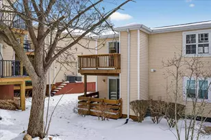 9117 N Swan Cir, Saint Louis, MO 63144 - Photo 14