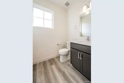 8975 Eager Road, Richmond Heights, MO 63144 - Photo 34