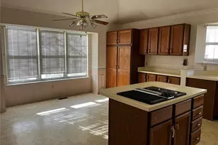 20 Ridge Mt Ct, Saint Charles, MO 63303 - Photo 4