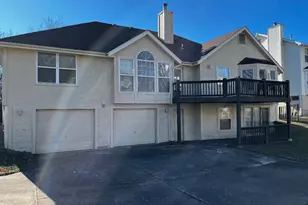 20 Ridge Mt Ct, Saint Charles, MO 63303 - Photo 2