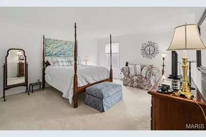 1554 Charlemont Drive, Chesterfield, MO 63017 - Photo 8