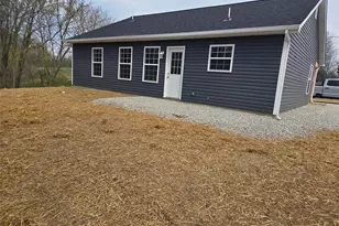 207 Golden Ct, Eolia, MO 63344 - Photo 4