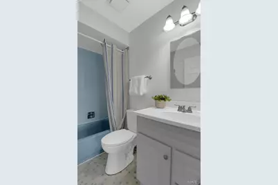 5545 Dantonaire Place, Saint Louis, MO 63128 - Photo 24