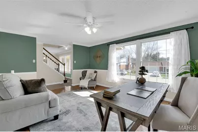 5545 Dantonaire Place, Saint Louis, MO 63128 - Photo 4