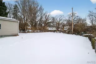 308 Superior Dr, Saint Louis, MO 63135 - Photo 8