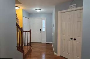 2695 Valley Brook Dr, Saint Louis, MO 63031 - Photo 4