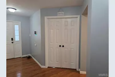 2695 Valley Brook Drive, Saint Louis, MO 63031 - Photo 6