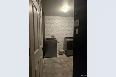 2695 Valley Brook Drive, Saint Louis, MO 63031 - Photo 20