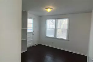1587 Farmview Ave, Saint Louis, MO 63138 - Photo 10
