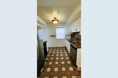 1587 Farmview Avenue, Saint Louis, MO 63138 - Photo 6