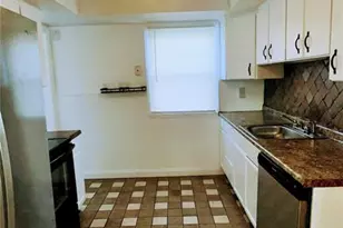 1587 Farmview Ave, Saint Louis, MO 63138 - Photo 6