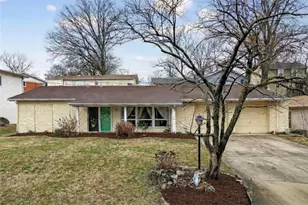 2957 Caspian Ln, Unincorporated, MO 63125 - Photo 2