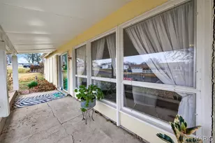 2957 Caspian Ln, Unincorporated, MO 63125 - Photo 4