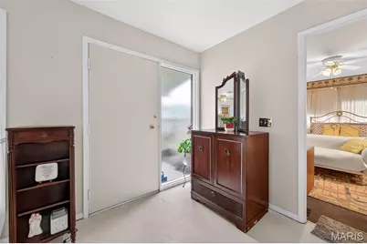 2957 Caspian Lane, Unincorporated, MO 63125 - Photo 6