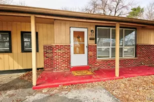 105 Clearview Dr, Florissant, MO 63033 - Photo 2