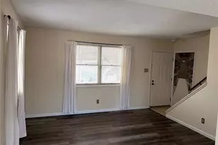 1763 High School Dr, Saint Louis, MO 63144 - Photo 2