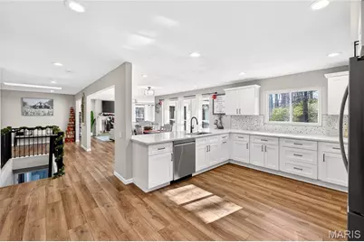 836 Wheelwright Drive, Manchester, MO 63021 - Photo 8